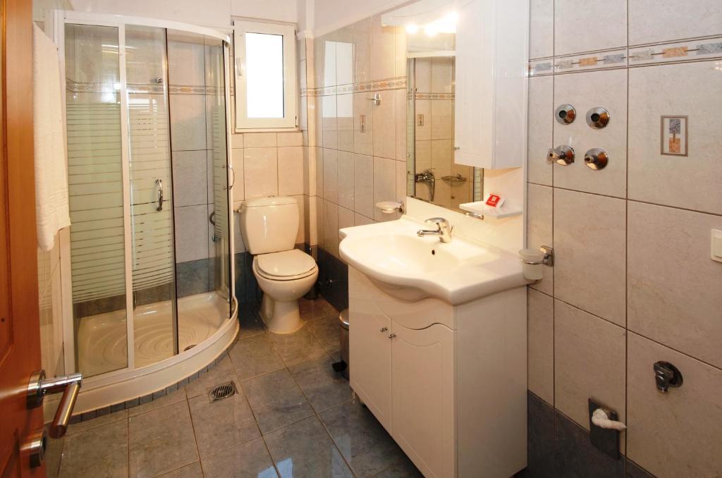Mari-Christi Apartments Порос Номер фото